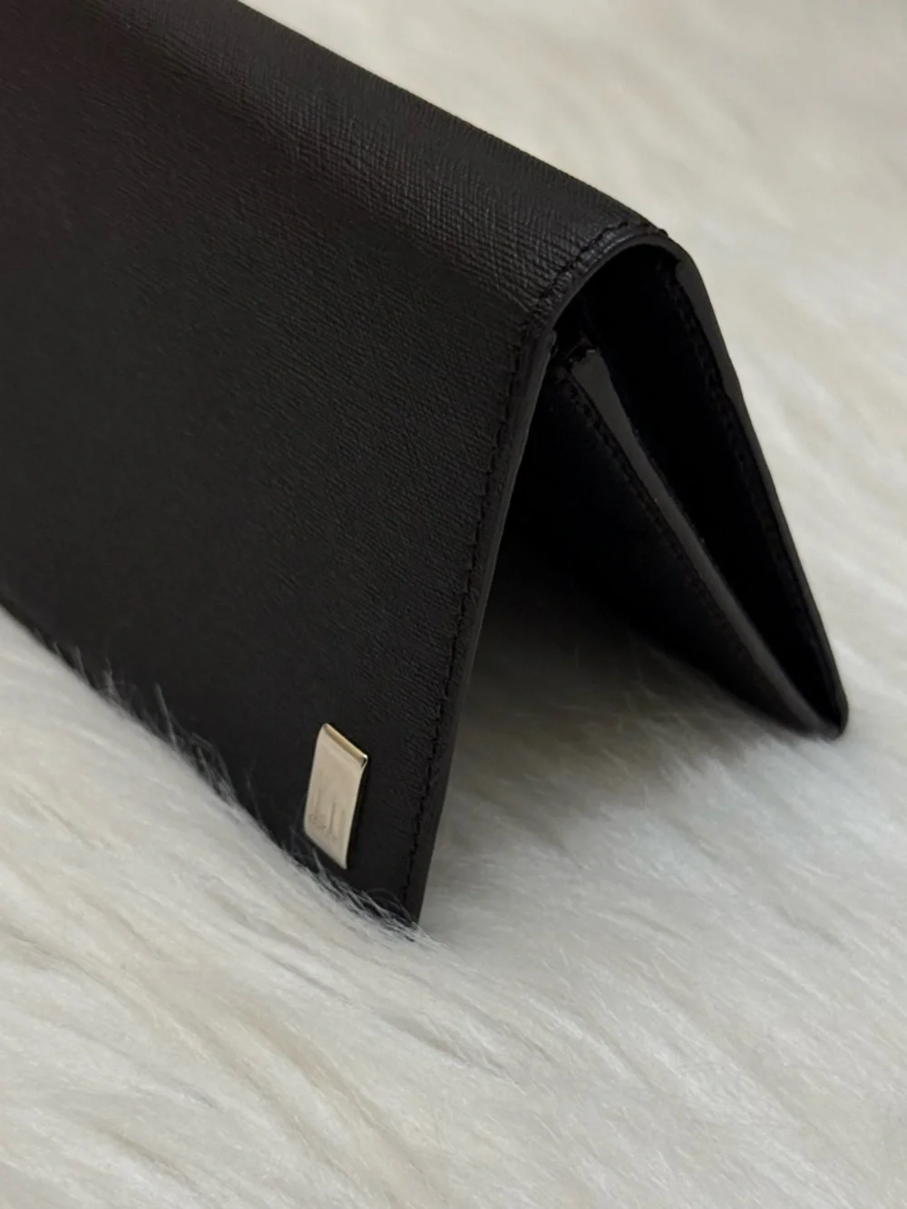 DUNHILL - BLACK SAFFIANO LEATHER LONG BIFOLD WALLET